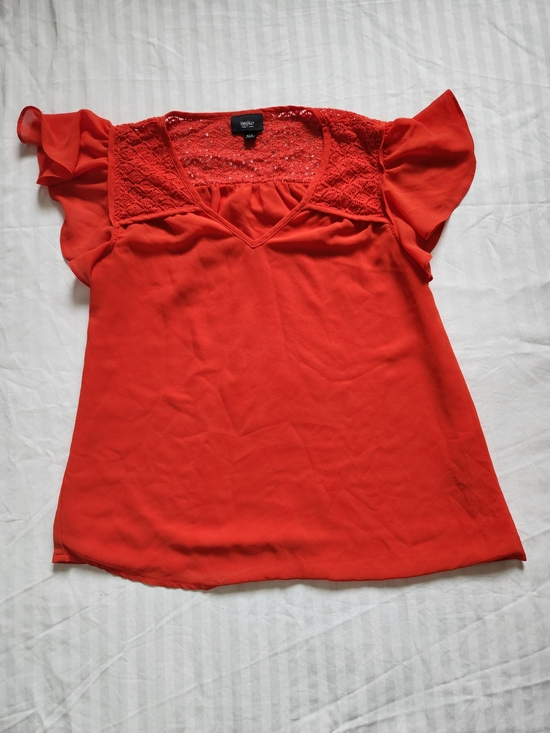 Mission Dresses & Skirts - Worthington Red Crochet-Yoke Flutter Sleeve Blouse